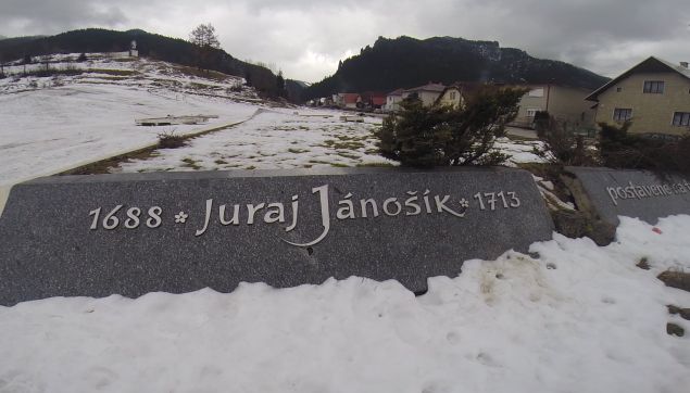 juraj-janosik-monument